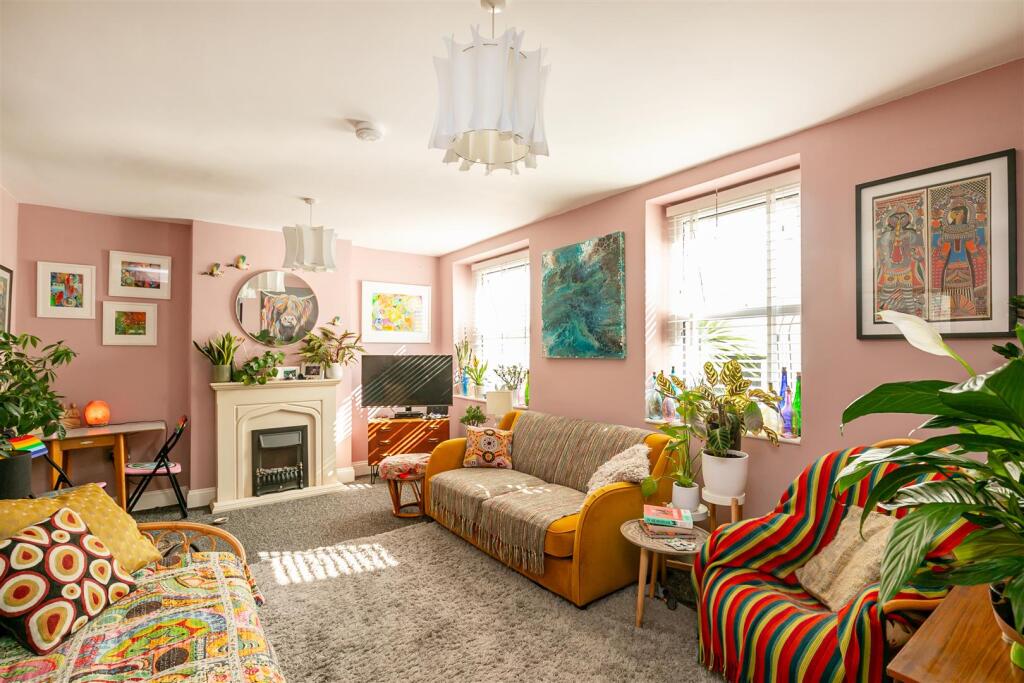 Main image of property: Marina, St Leonards-On-Sea
