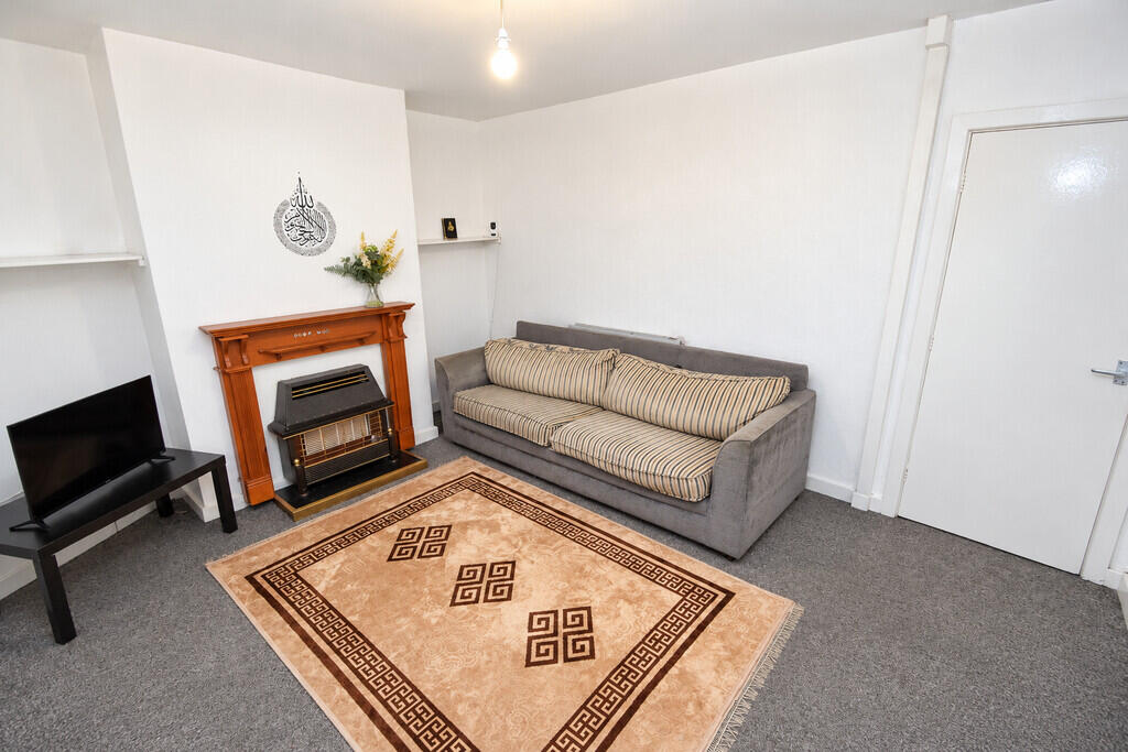 House in Bradford, Keighley - View 2