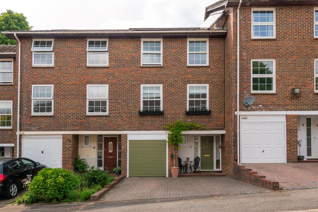 Main image of property: Ardshiel Drive, Redhill, Surrey
