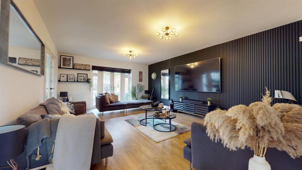 House in Stoke Hammond - View 3