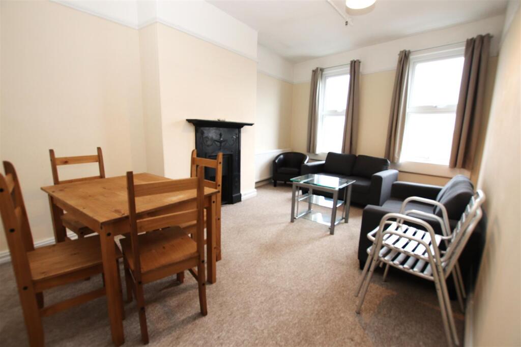 Main image of property: Wellsway, BA2 4QN