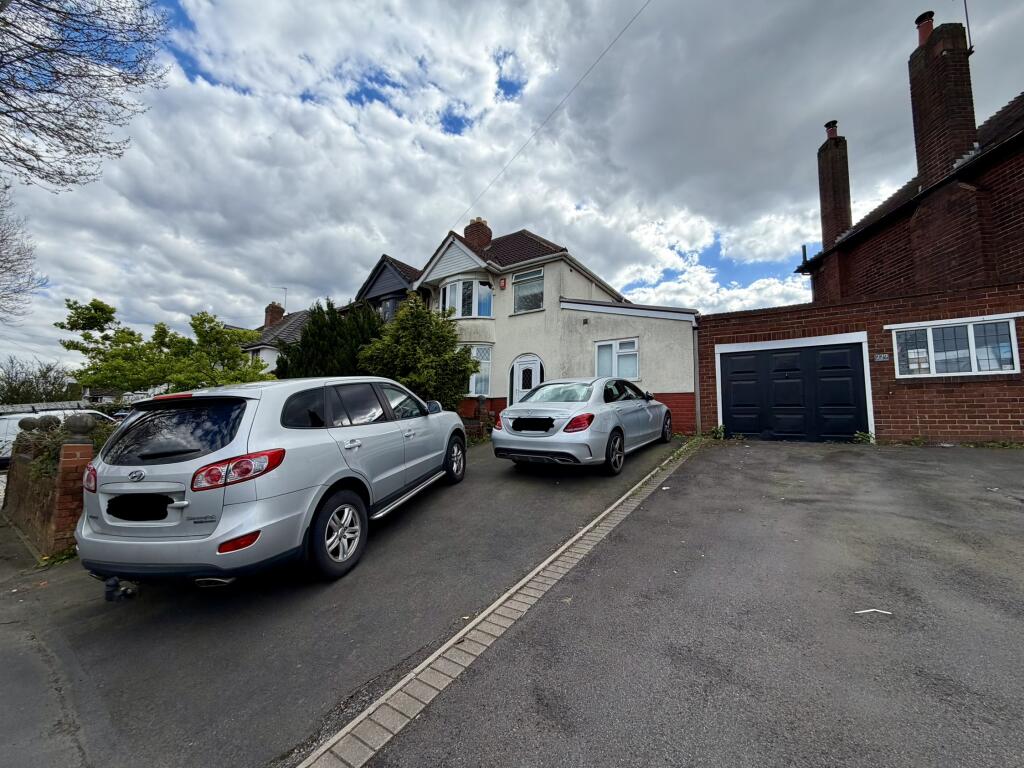 Main image of property: The Broadway, DUDLEY