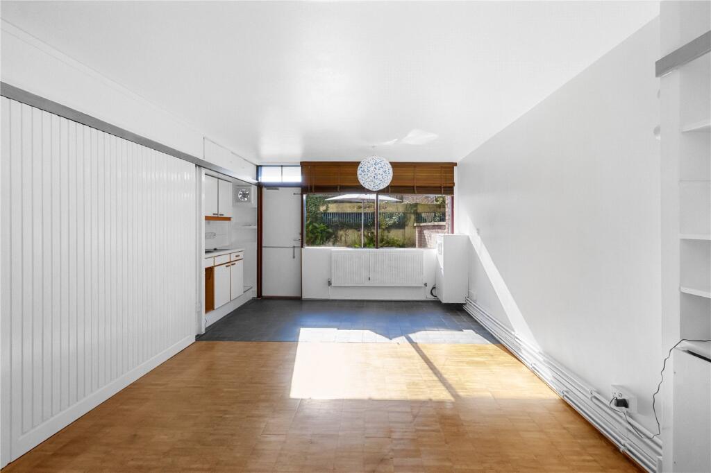 Golden Lane Estate, EC1Y - View 3