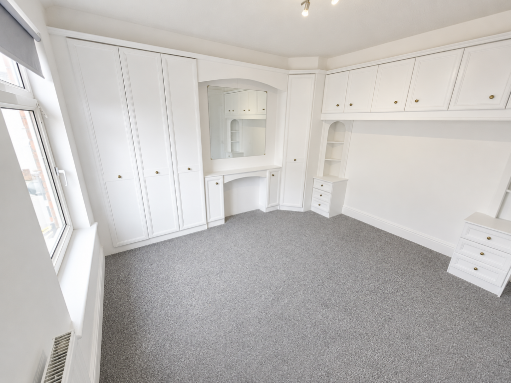 House in Kettering, North Northamptonshire - View 4