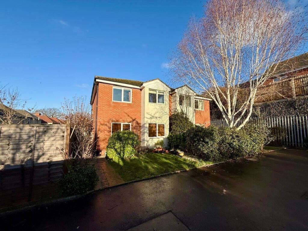 Main image of property: Walnut Avenue, WORCESTER