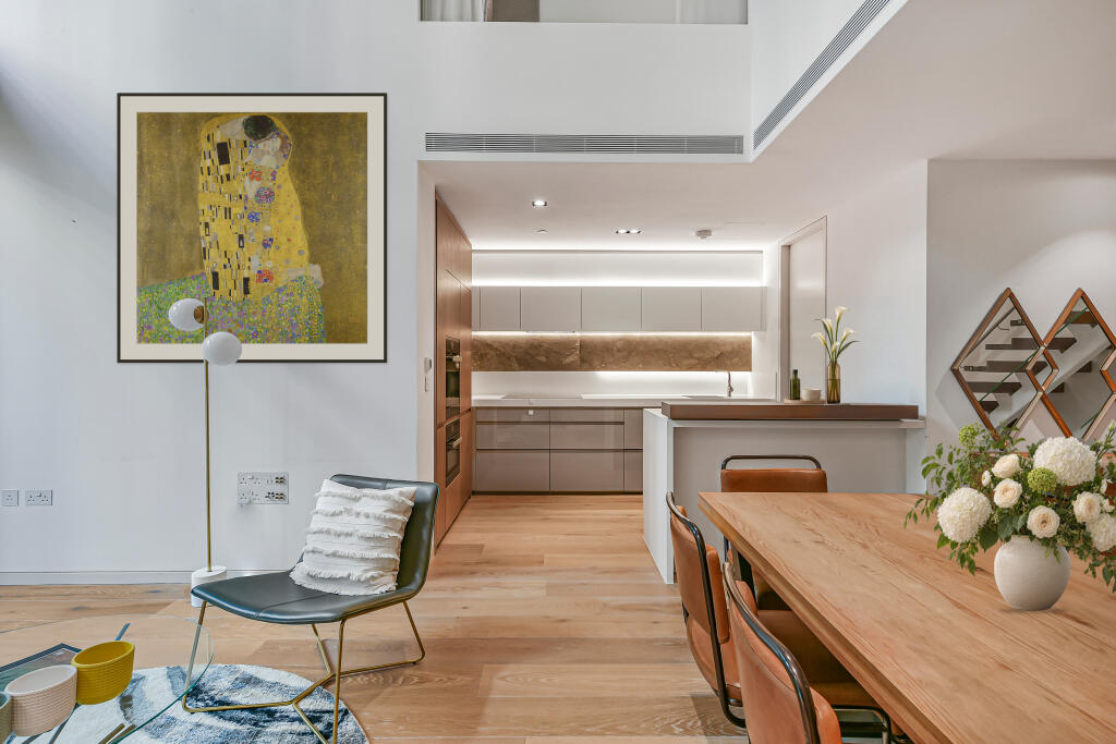 Apartment in London - View 2