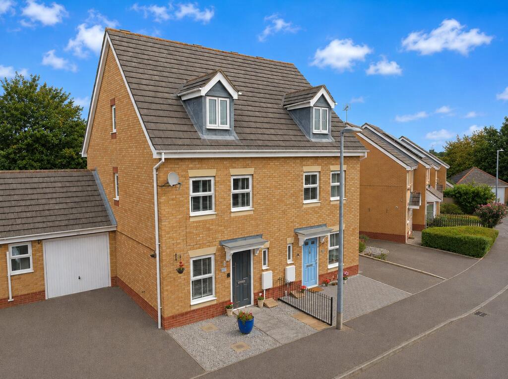 Main image of property: Farriers Way, Houghton Regis, Dunstable, Bedfordshire, LU5
