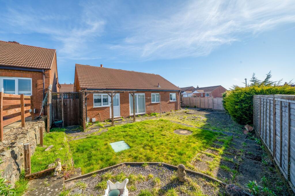 House in Caynham, Cleehill - View 3