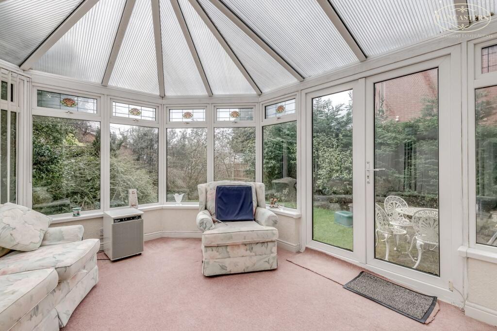 House in Bolton, Ladybridge - More