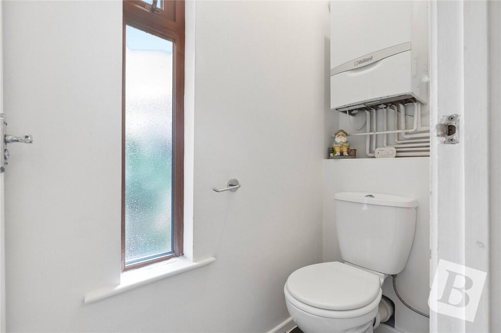 House in Basildon, Essex - More