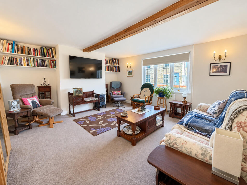 London Street, Huntingdon, PE29 photo 3