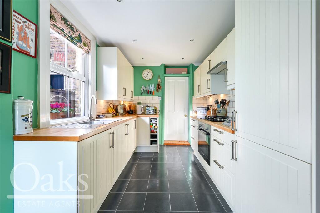 House in London, London Borough of Croydon - View 5