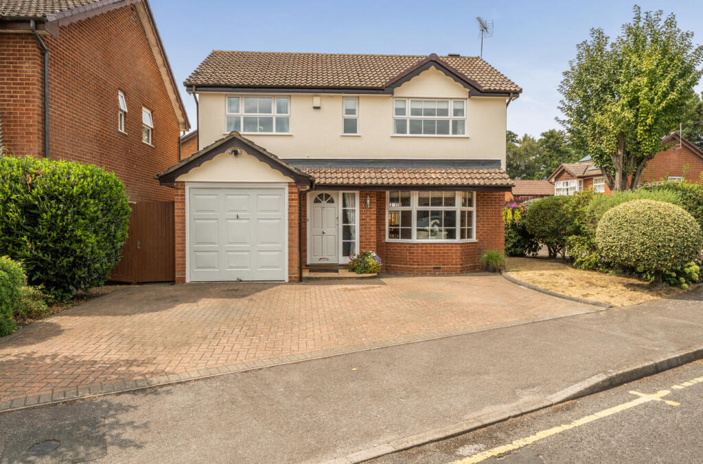 Main image of property: Epping Way, Bracknell, Berkshire