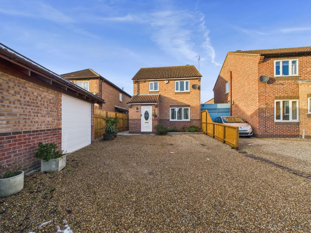 Main image of property: 53 Southfield Close, Driffield, YO25 5YU