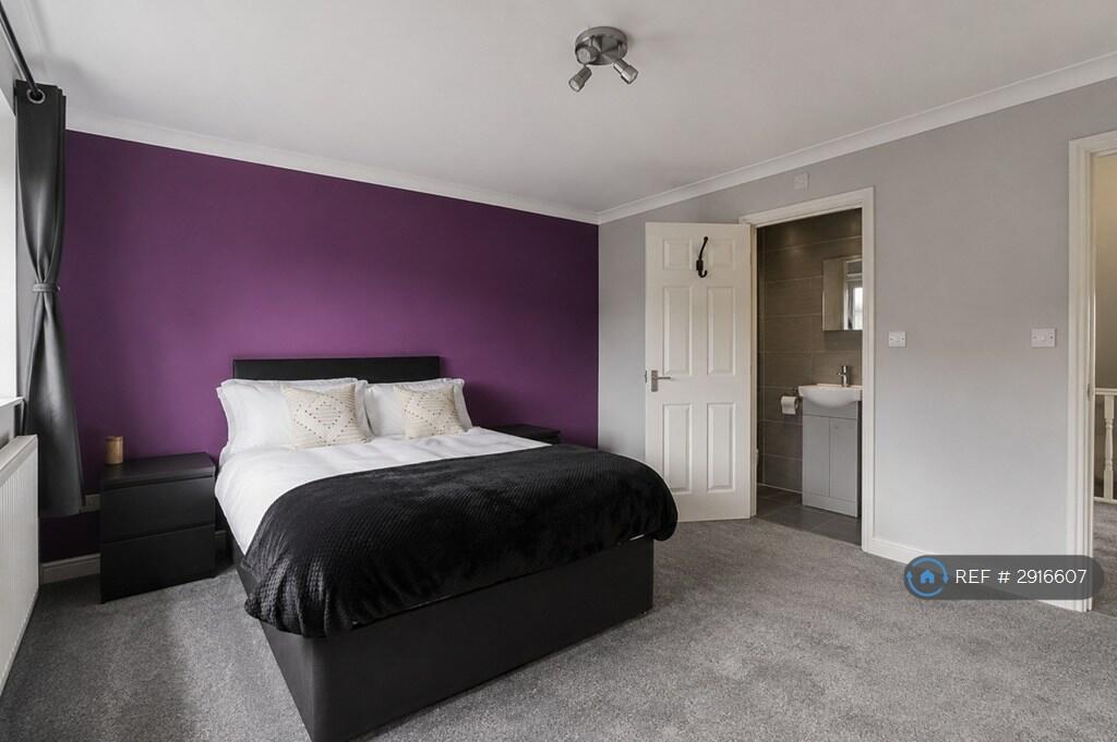 Main image of property: The Pulse, Colnbrook, Slough, SL3
