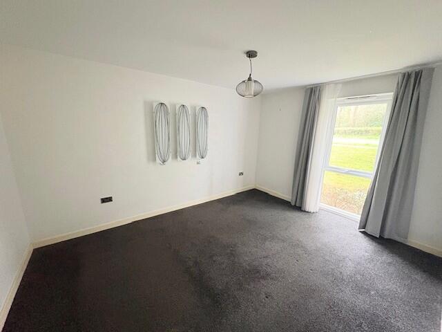 Apartment in Coventry, West Midlands - More