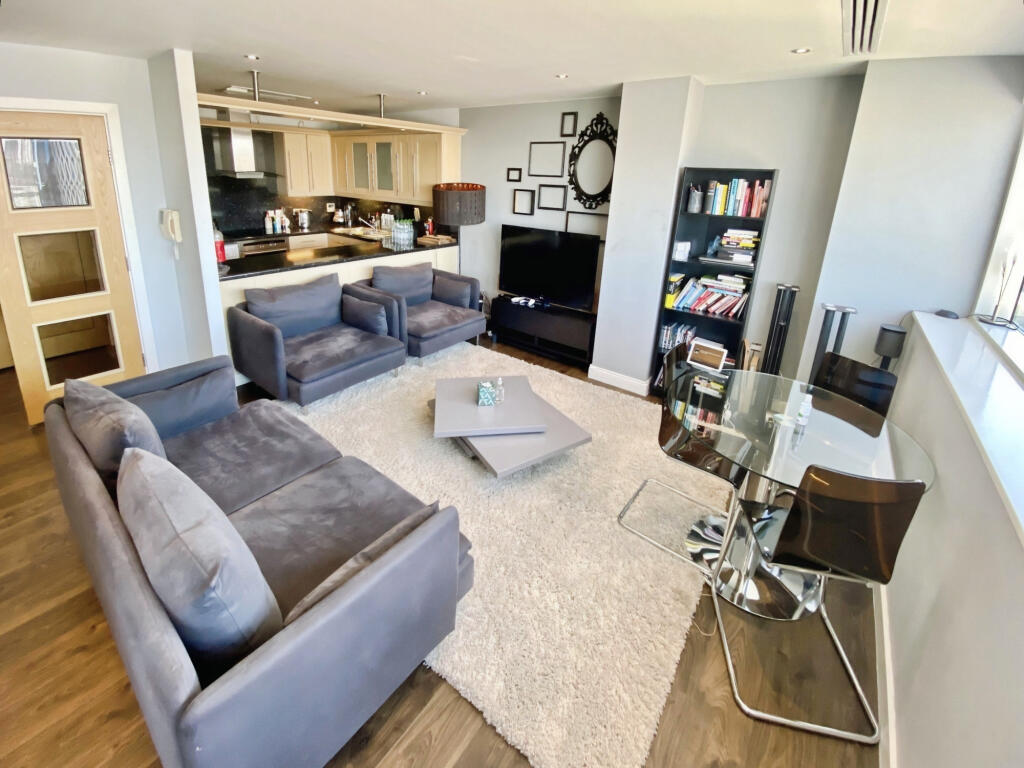 Main image of property: Imperial Point, Salford, Salford, Lancashire, M50