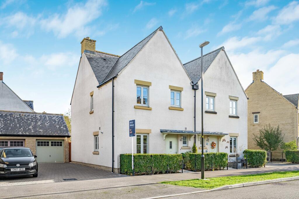 Main image of property: Mercer Way, Tetbury, Gloucestershire, GL8