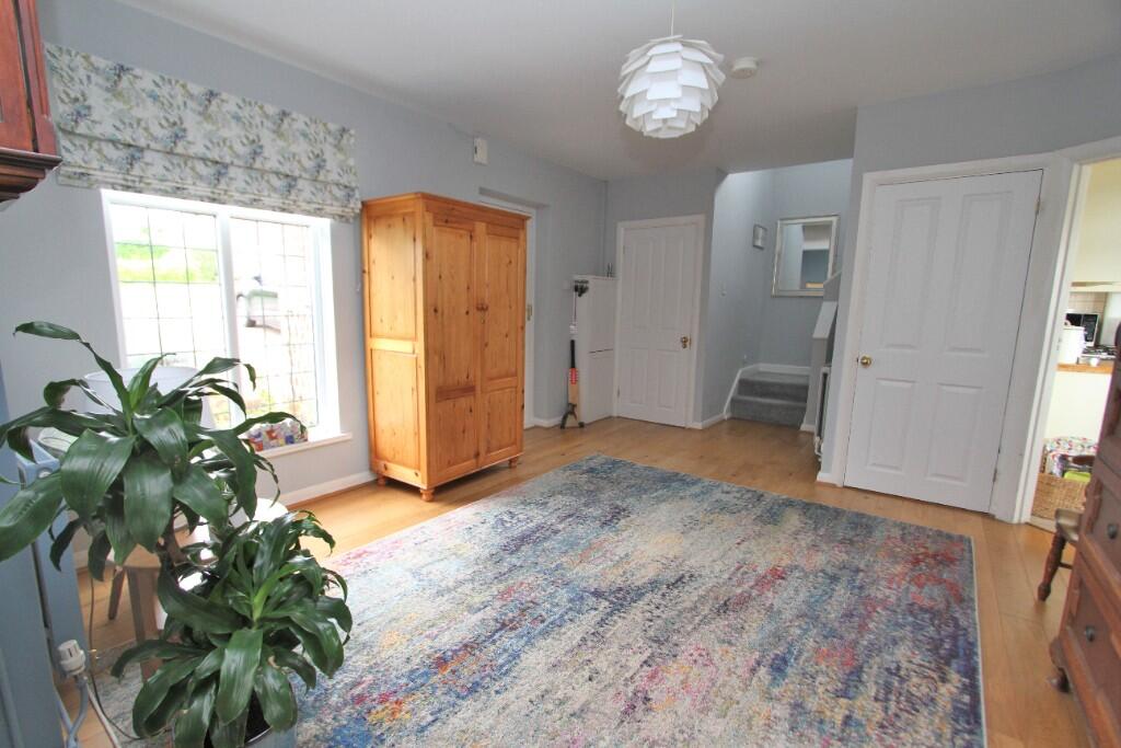 House in Wealden, East Dean and Friston - More
