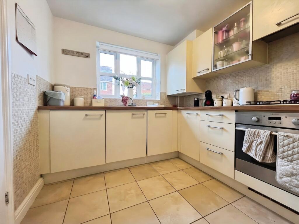 House in Uttlesford, Flitch Green - View 4