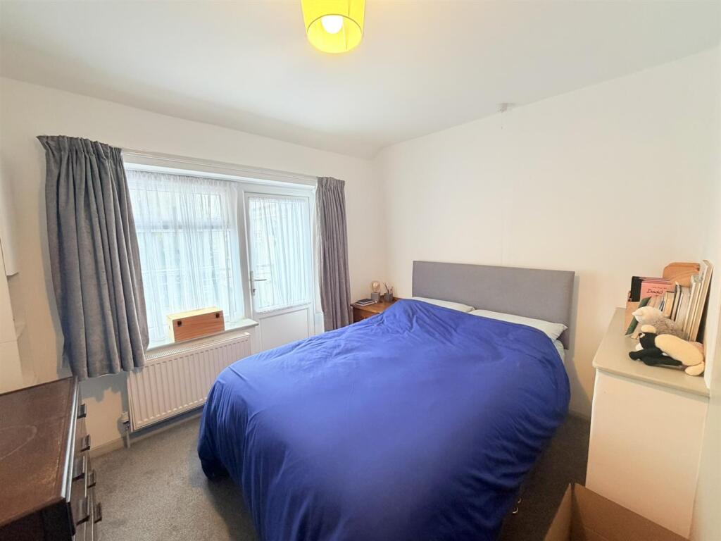 Apartment in Lewes, Seaford - More