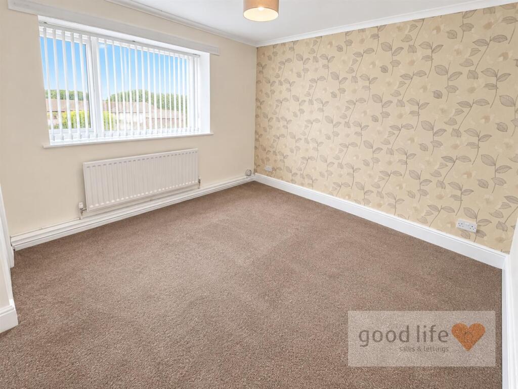 Apartment in Sunderland, North East - More