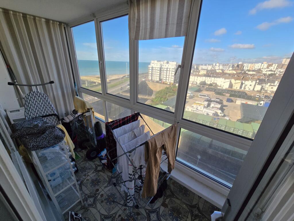 Apartment in Brighton - View 6