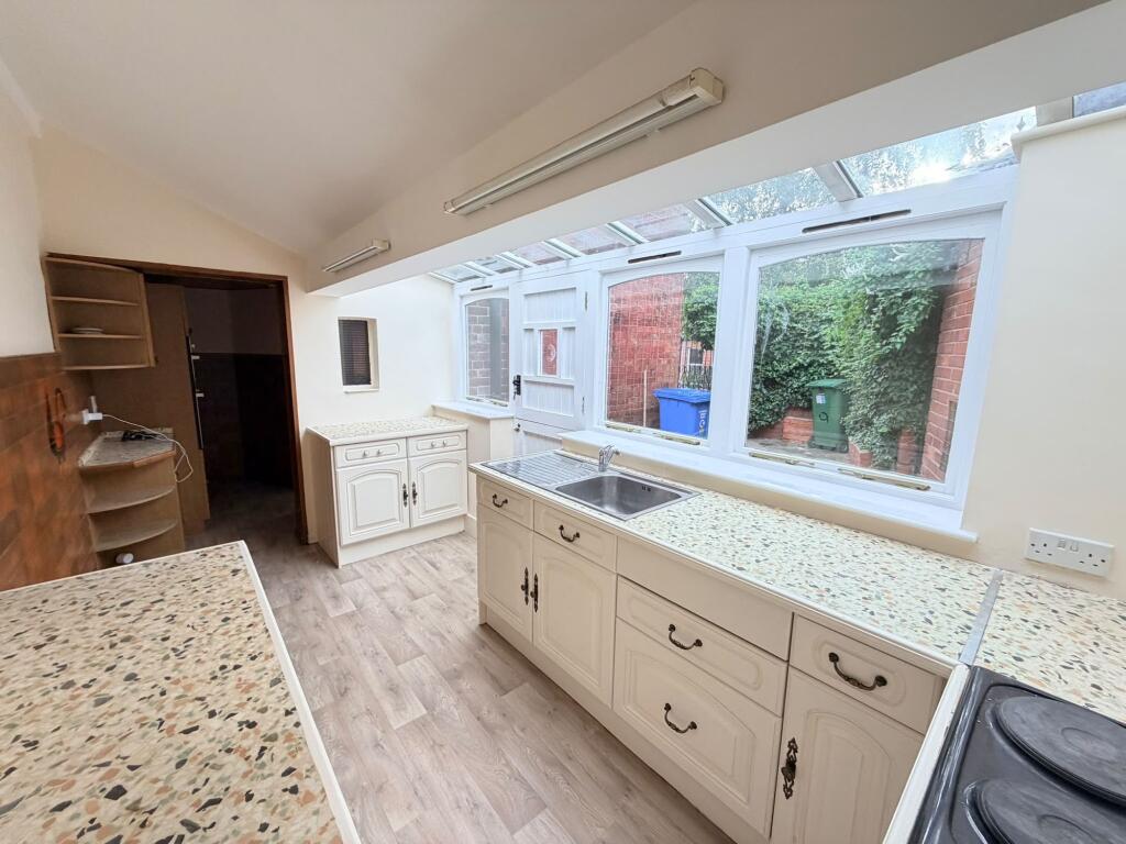 House in York - View 4