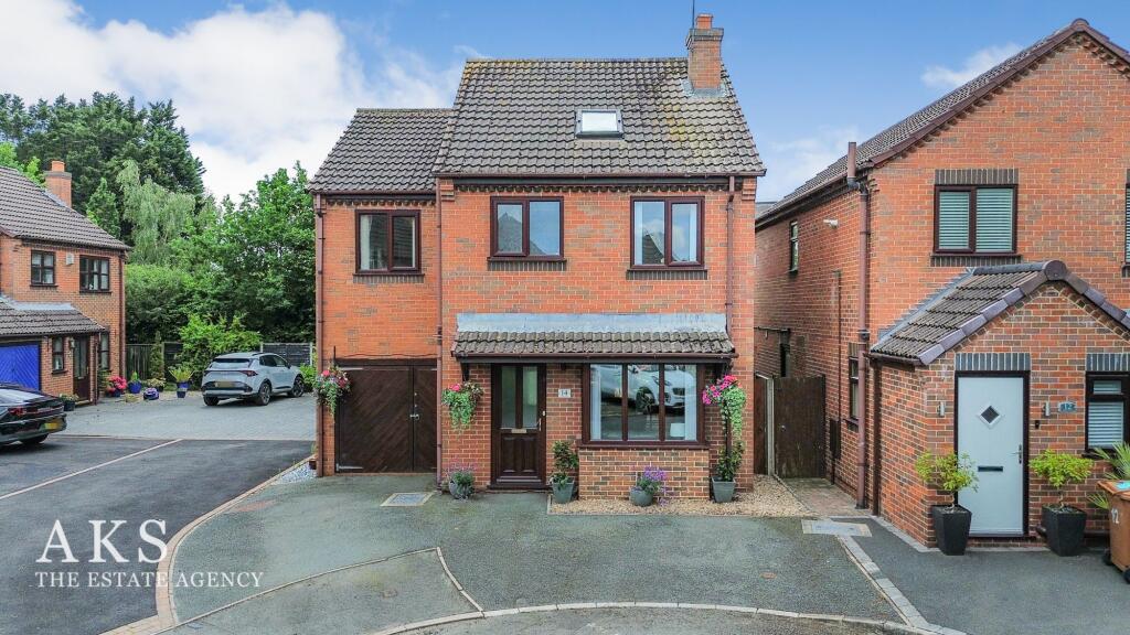 5-bed detached on Tailby Drive, Willington, DE65, £370,000