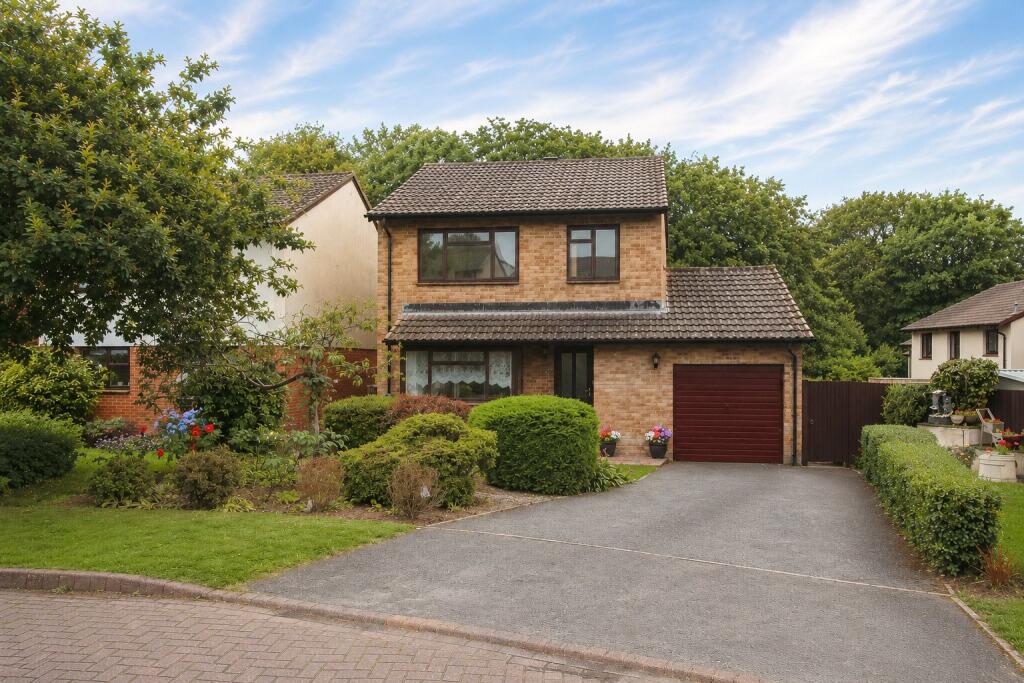 Main image of property: Oaklands, Bideford, EX39