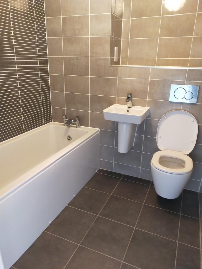 Apartment in Burton-on-Trent, Barton-under-Needwood - View 4