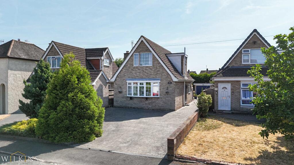 Main image of property: Hillfield Lane, Stretton, Burton-on-Trent, Staffordshire, DE13