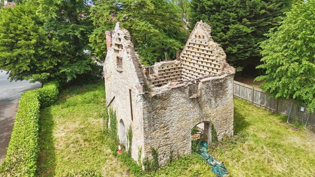 Main image of property: Main Street, Elloughton, Brough, East Riding of Yorkshire, HU15 1JP