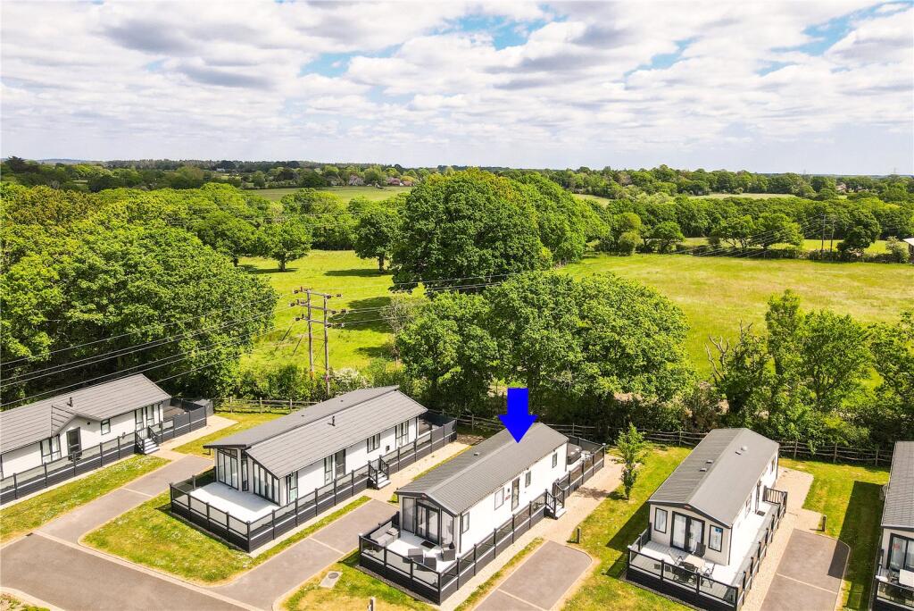 2-bed caravan on Sycamore, Hoburne Bashley Holiday Park, New Milton, Hampshire, BH25, £88,500