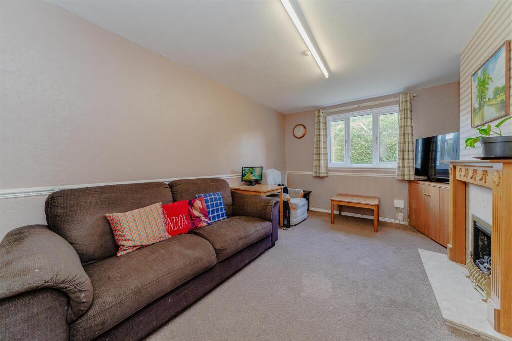 House in Birmingham, Kings Heath - More