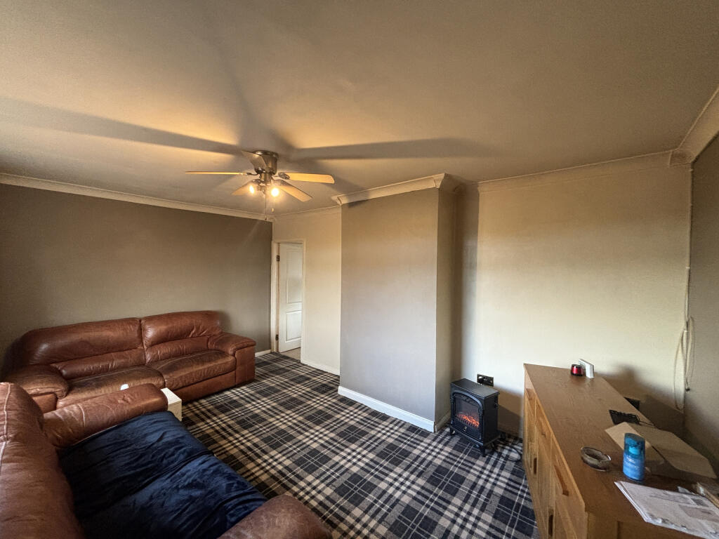 House in Motherwell, North Lanarkshire - View 2