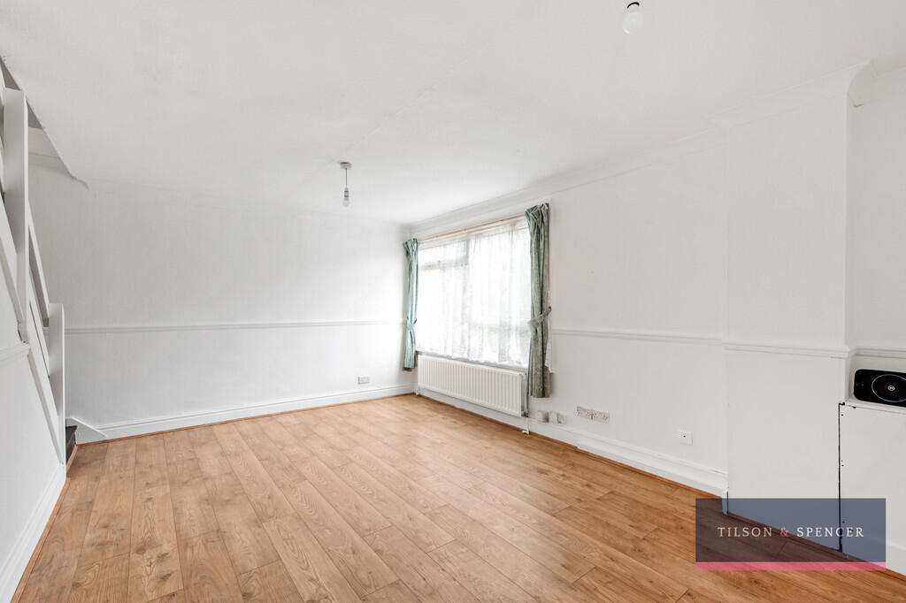 Apartment in London - More