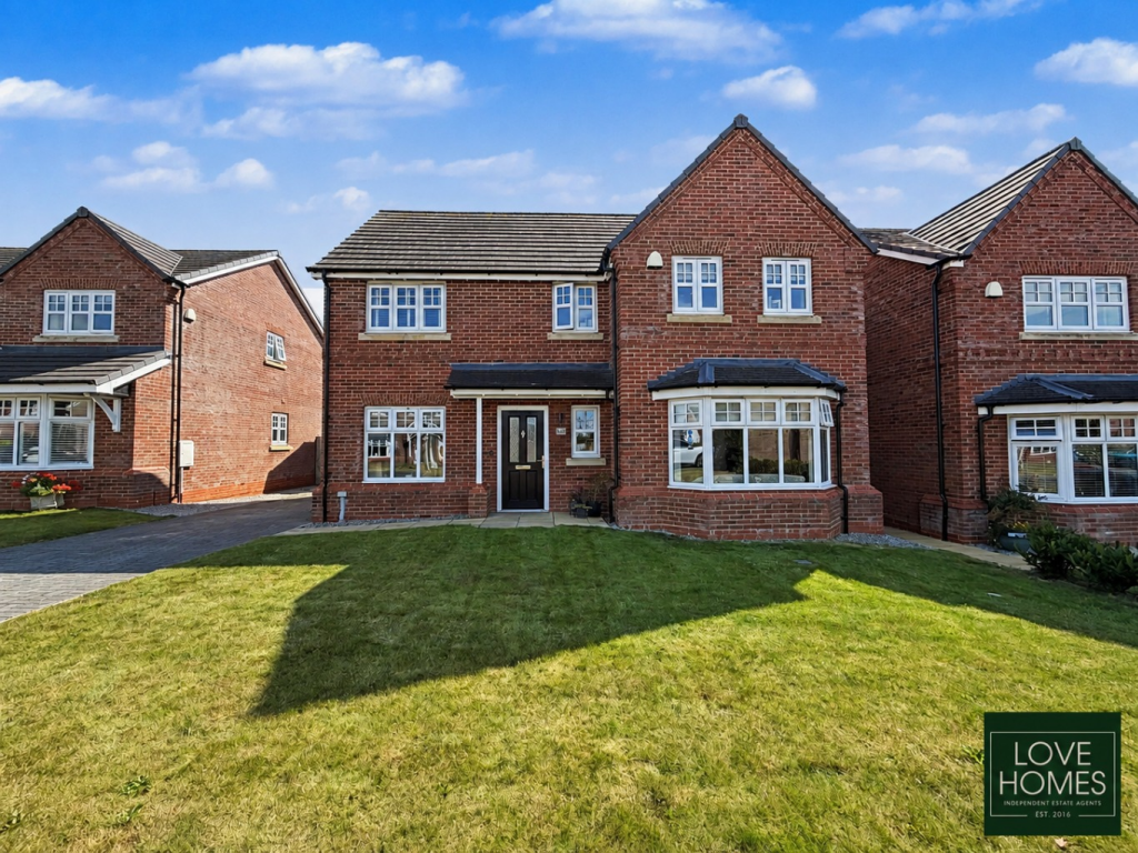 Main image of property: Hamlet Close, Inskip, Preston, PR4 | Four Bedroom Family Home | Huge South-Facing Rear Garden | 1491 sqft
