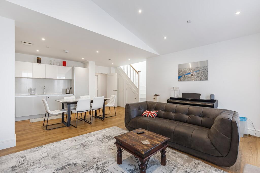 Apartment in London - View 4