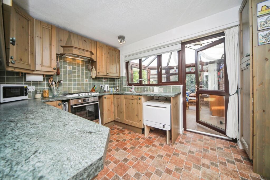 House in Ipswich - View 4