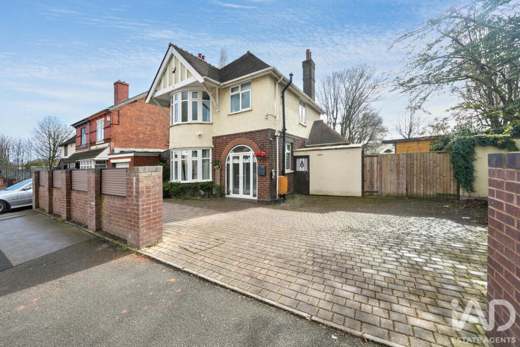 Main image of property: Bilston Lane, Willenhall, WV13