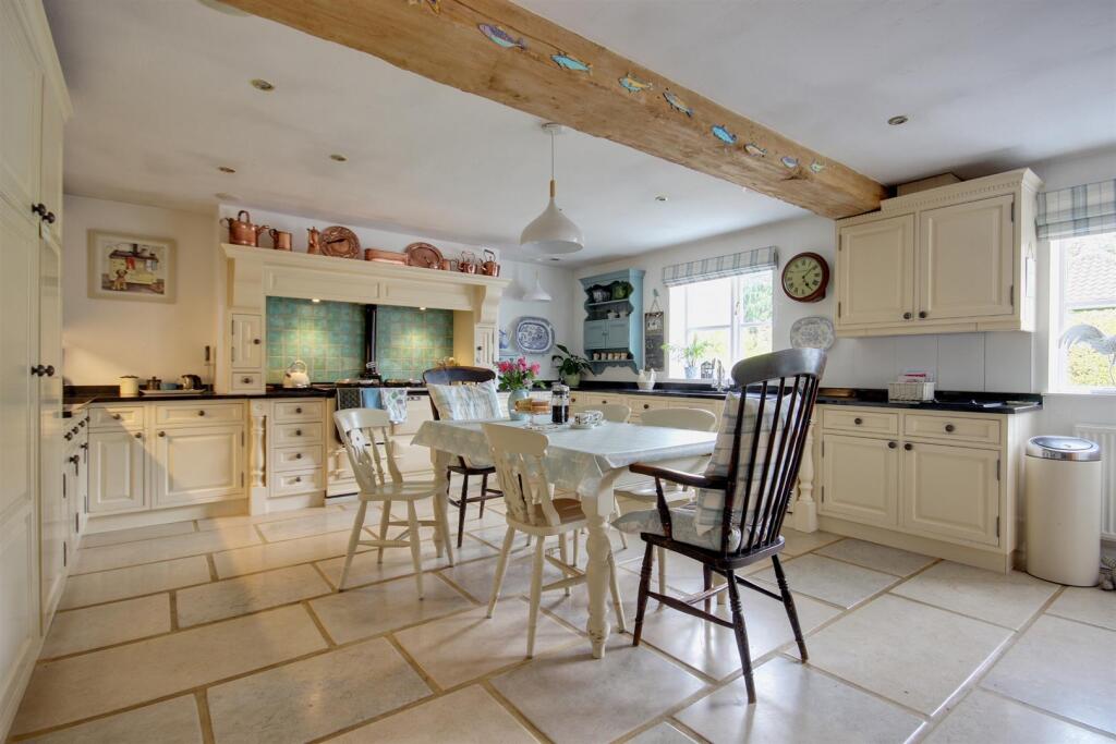 House in York - View 3