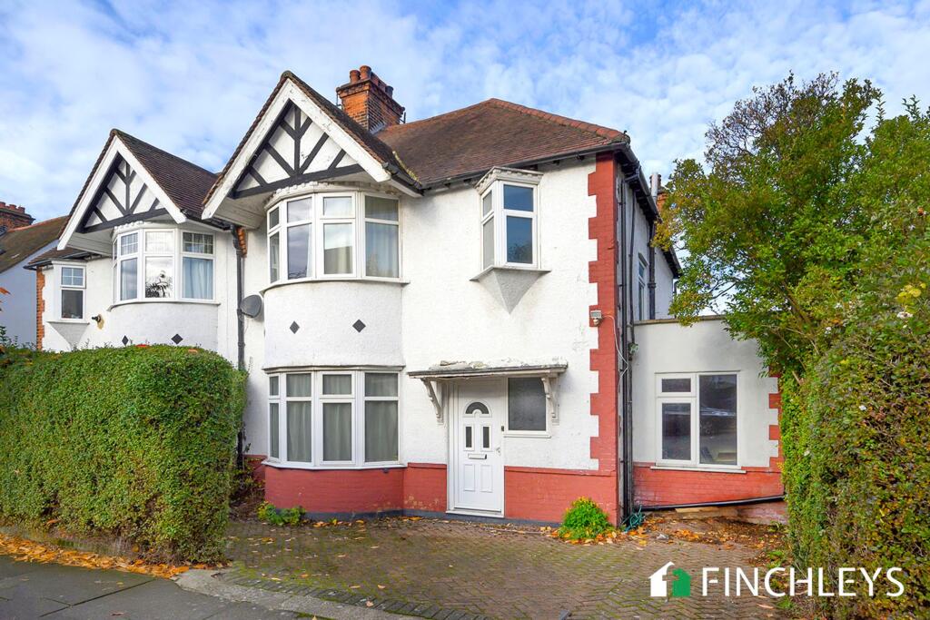 Main image of property: Lyndhurst Gardens, London, N3