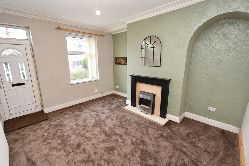 House in Bradford, West Yorkshire - View 5