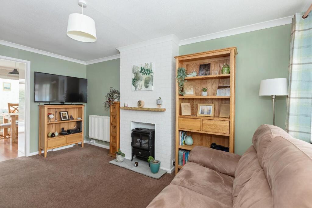 The Tynings, Lancing photo 3