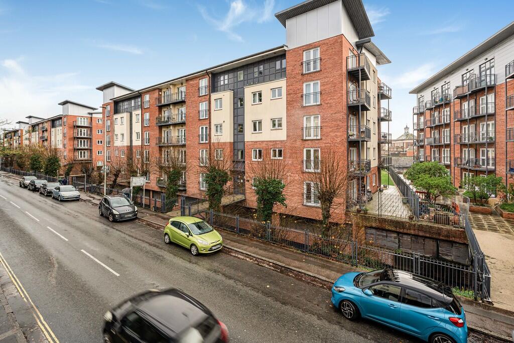 Main image of property: New North Road, Exeter, EX4 4JH