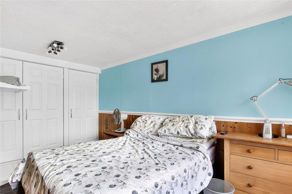 House in Bracknell - View 4
