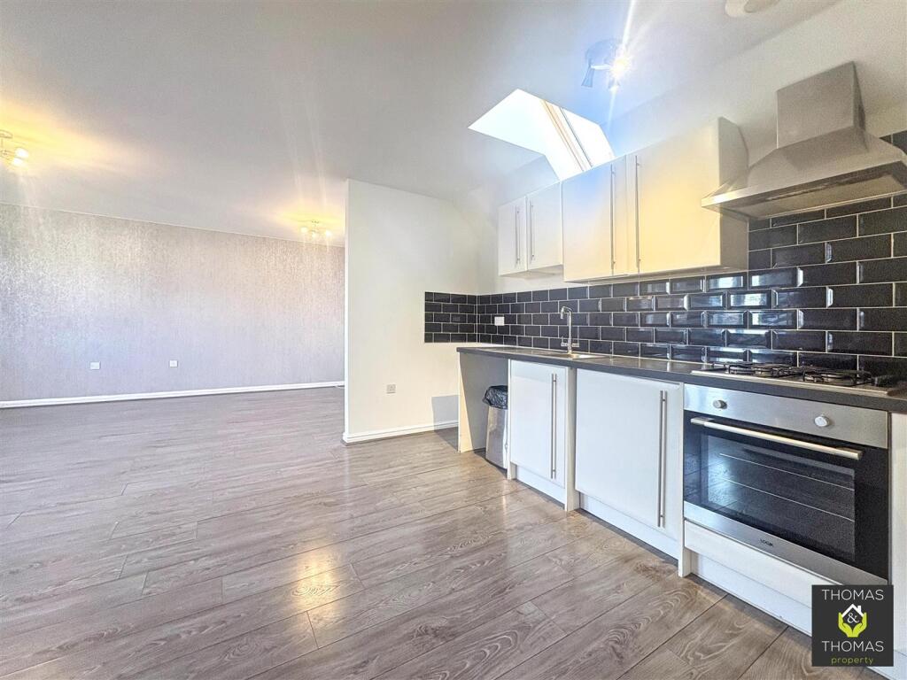 House in Gloucester, Kingsway, Quedgeley - View 4