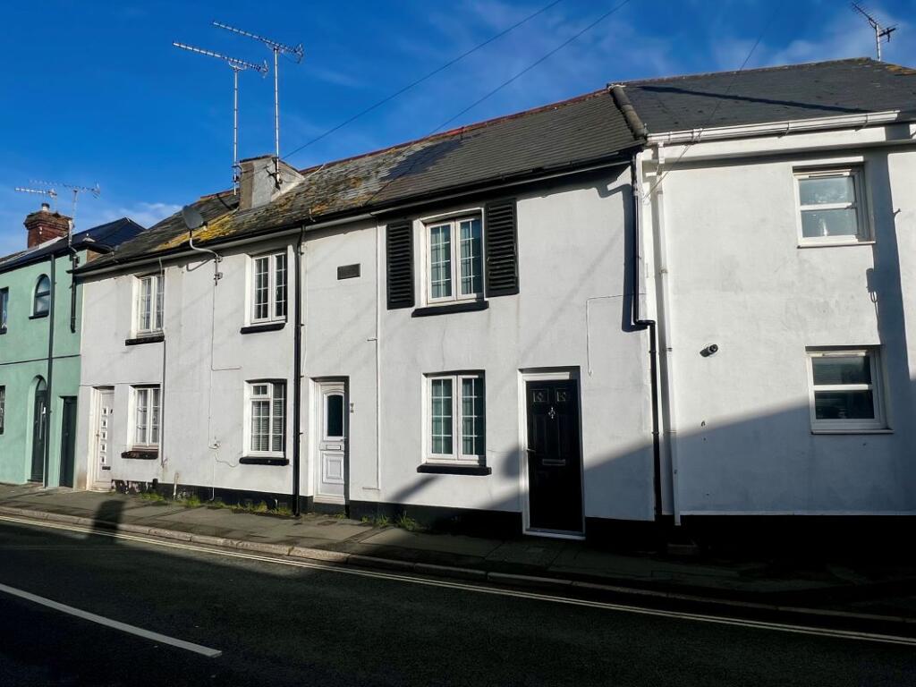 Main image of property: 9 Fort Street, Sandown, Isle Of Wight, PO36 8BA