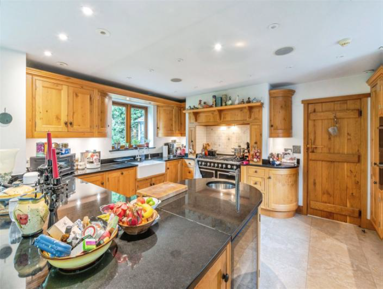 Property photo 10